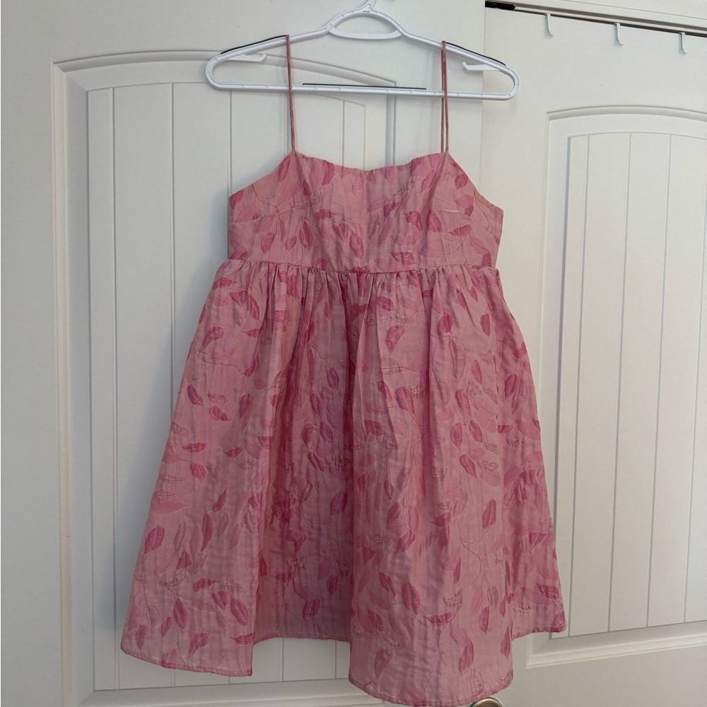 Storia Pink Leaf Pattern Mini Dress